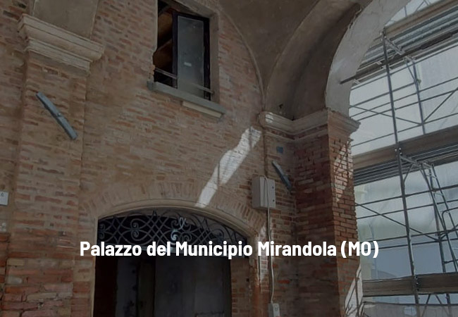 palazzo-del-municipio-mirandola-(MO)-gruppo-linea-servizi-4-top